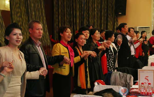 把爱传递 放飞梦想