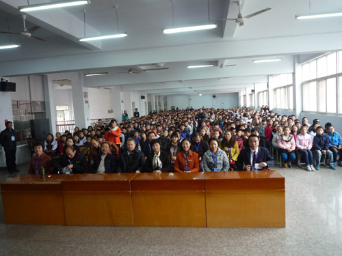 文艺演出1-(2).jpg