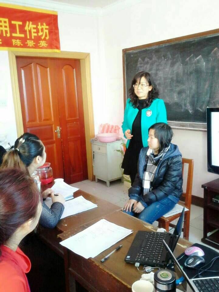 2014-12-6-7开了两天工作坊，陈景英主任来主讲的2.jpg