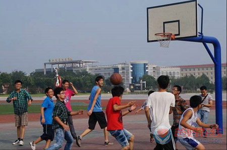 爸妈在线科教学院北京夏令营将于7月10日在解放军防化学院举办——爸妈在线心理网