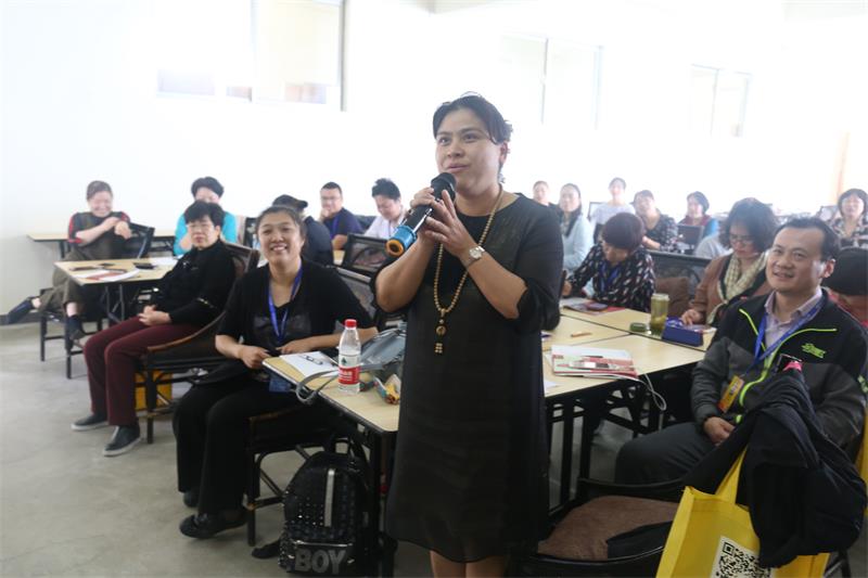 学员互动.JPG